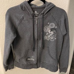 Disneyland park hoodie size medium